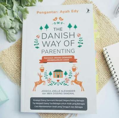 buku-parenting-bukan-hanya-tentang-anak-honeymoonjournal-dotcom