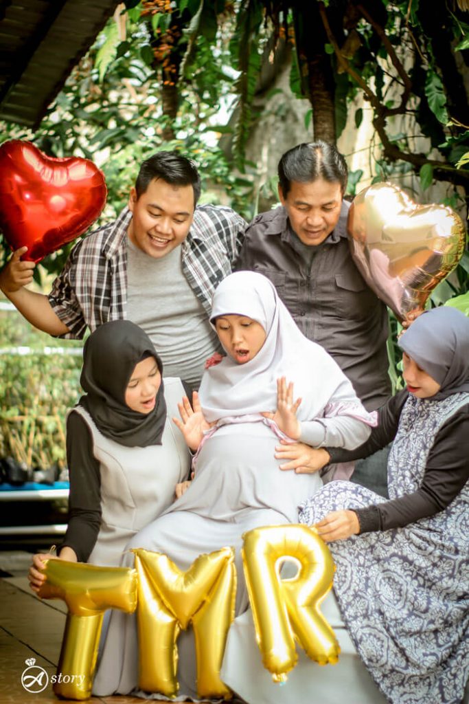 maternity shoot trimester ketiga kehamilan kabay honeymoonjournal.com maternity-shoot-2-trimester-ketiga-kehamilan-kabay-honeymoonjournal-dotcom