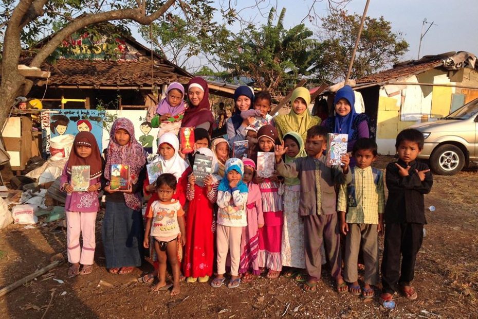 Buku untuk mimpi adik-adik rumbel Karya Anak Bangsa, Kampung Mede, Bekasi