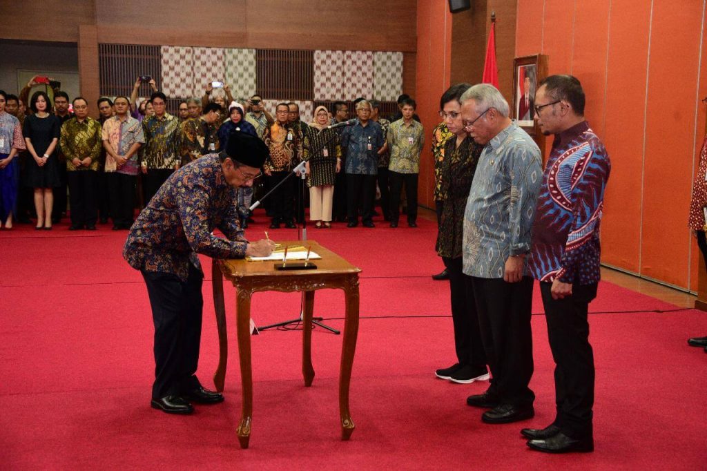 Menteri PUPR Basuki Hadimuljono melantik Komisioner dan 4 Deputi Komisioner BP Tapera 2019 Silam